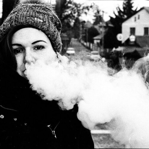 The Rise of E-Cig Stores: A New Era in Smoke-Free Lifestyles