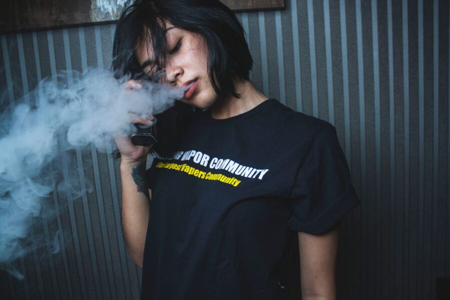 Sub-Ohm Vaping vs Mouth-to-Lung – Key Differences and Which Style Suits Your Needs Best